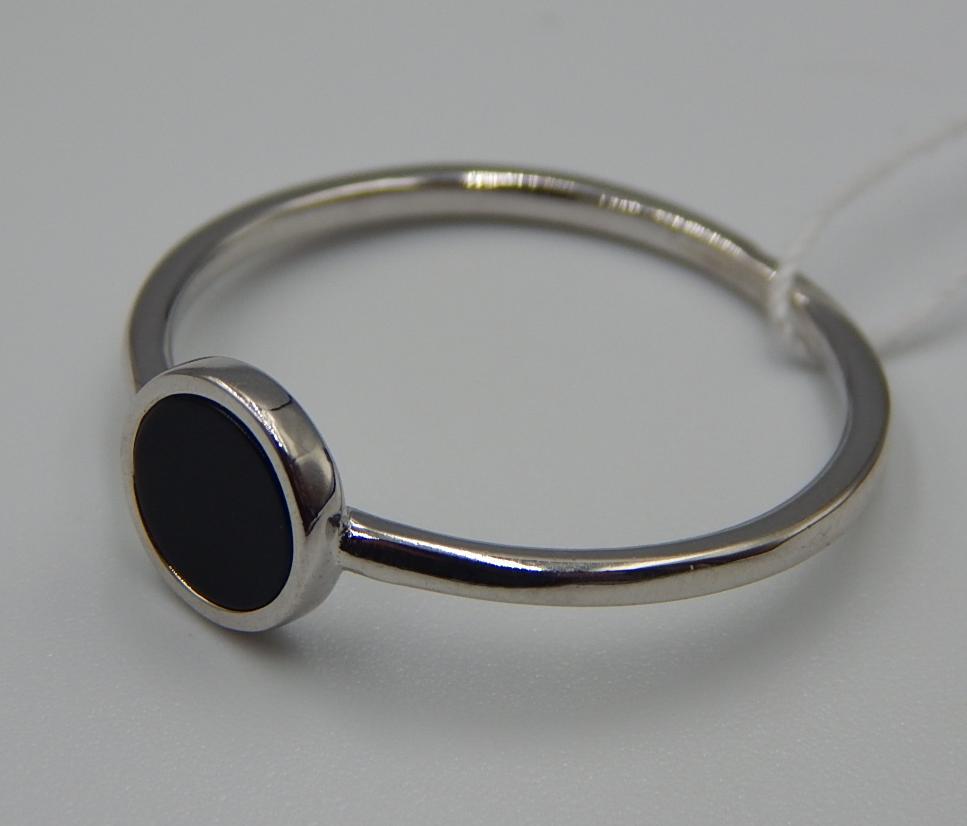 Серебряное кольцо с ониксом (33180678) 2