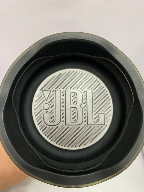 Портативная колонка JBL Charge 4 Black (JBLCHARGE4BLKAM) 2