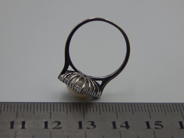 Серебряное кольцо с цирконием и жемчугом (33281351) 4