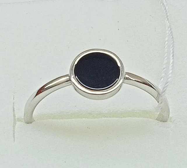Серебряное кольцо с ониксом (33180678) 0