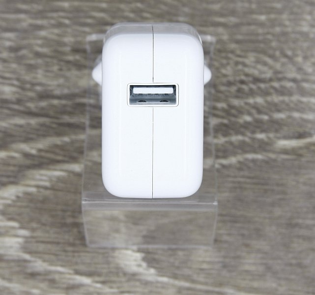Сетевое зарядное устройство Apple 12W USB Power Adapter (MGN03ZM/A) 1