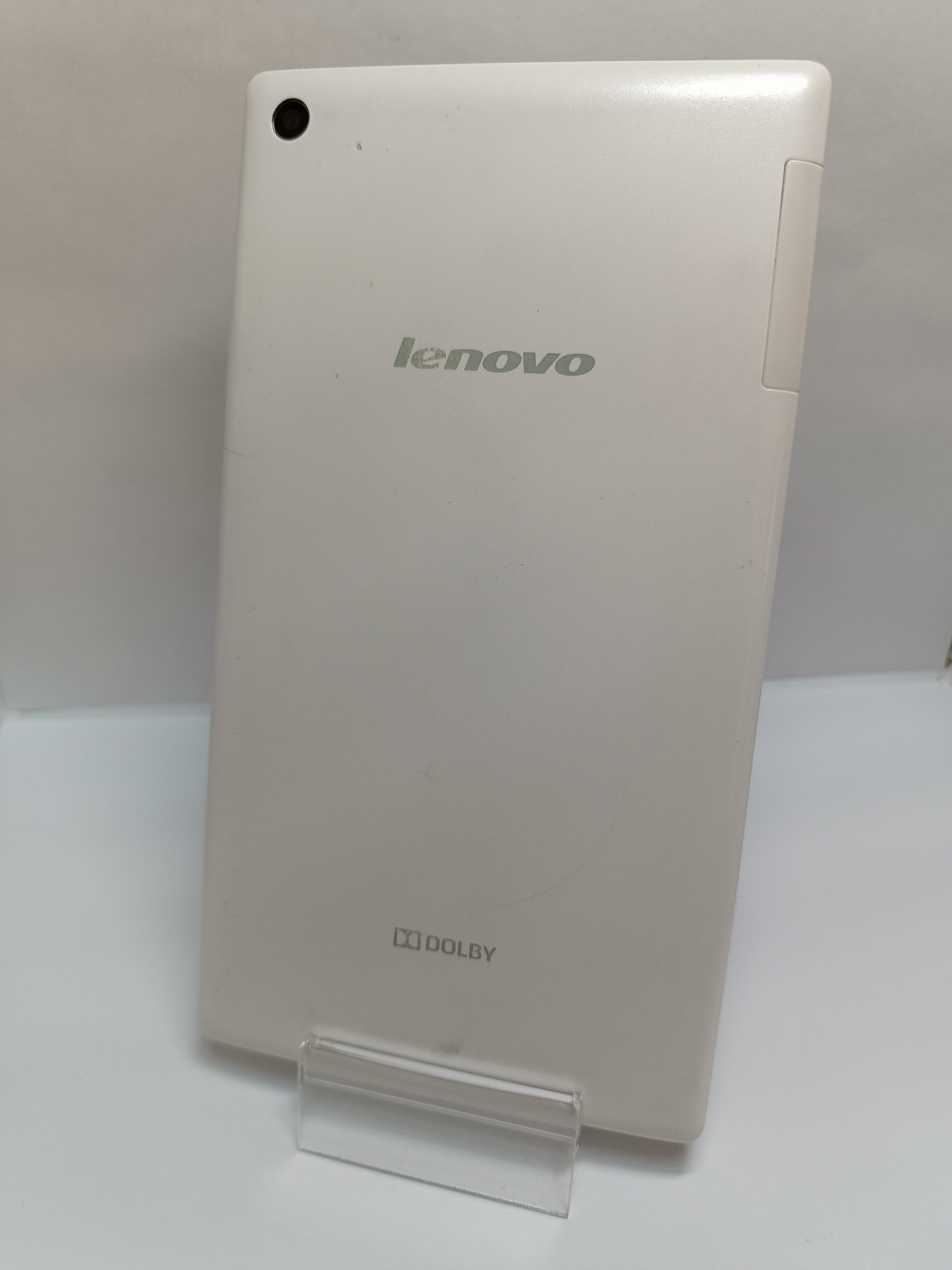 Планшет Lenovo Tab 2 A7-30GC 8Gb 1