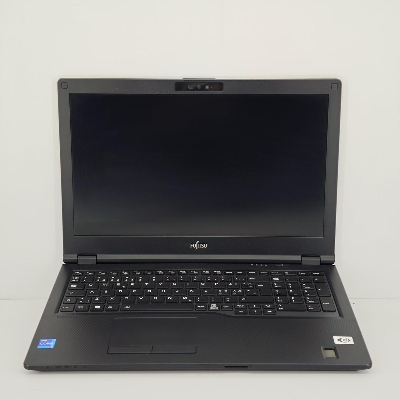 Ноутбук Fujitsu Lifebook E5511 (Intel Core i5-1135G7/16Gb/SSD500Gb) (33734041) 11