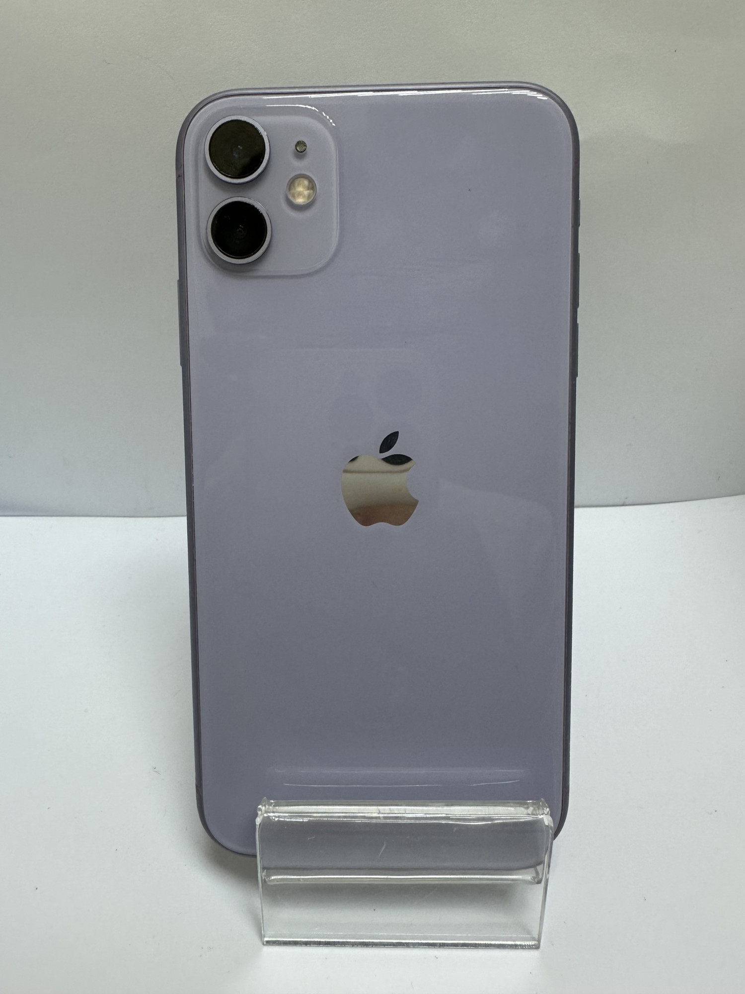 Apple iPhone 11 128GB Purple 3