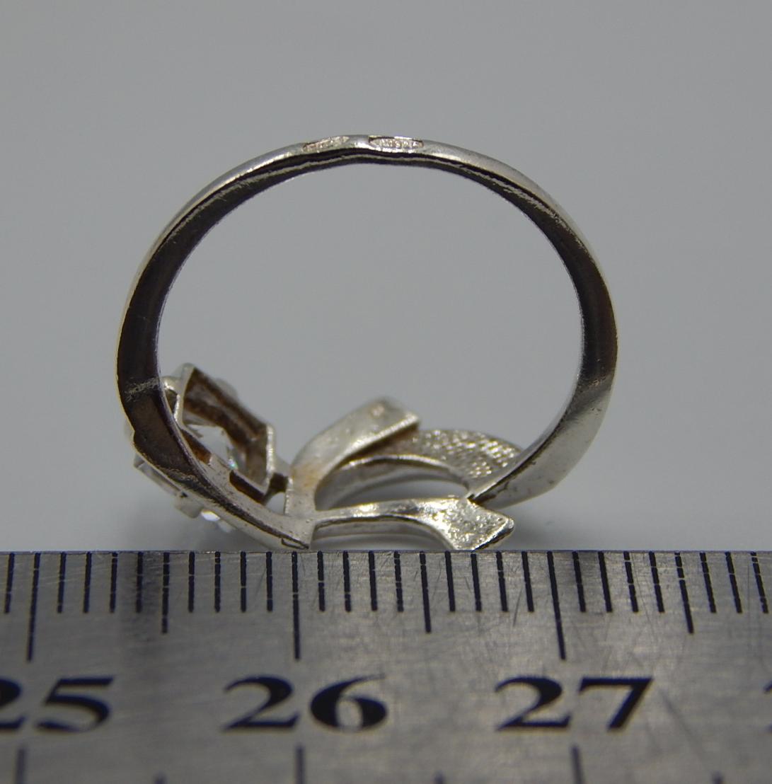 Серебряное кольцо с цирконием (32568046) 3