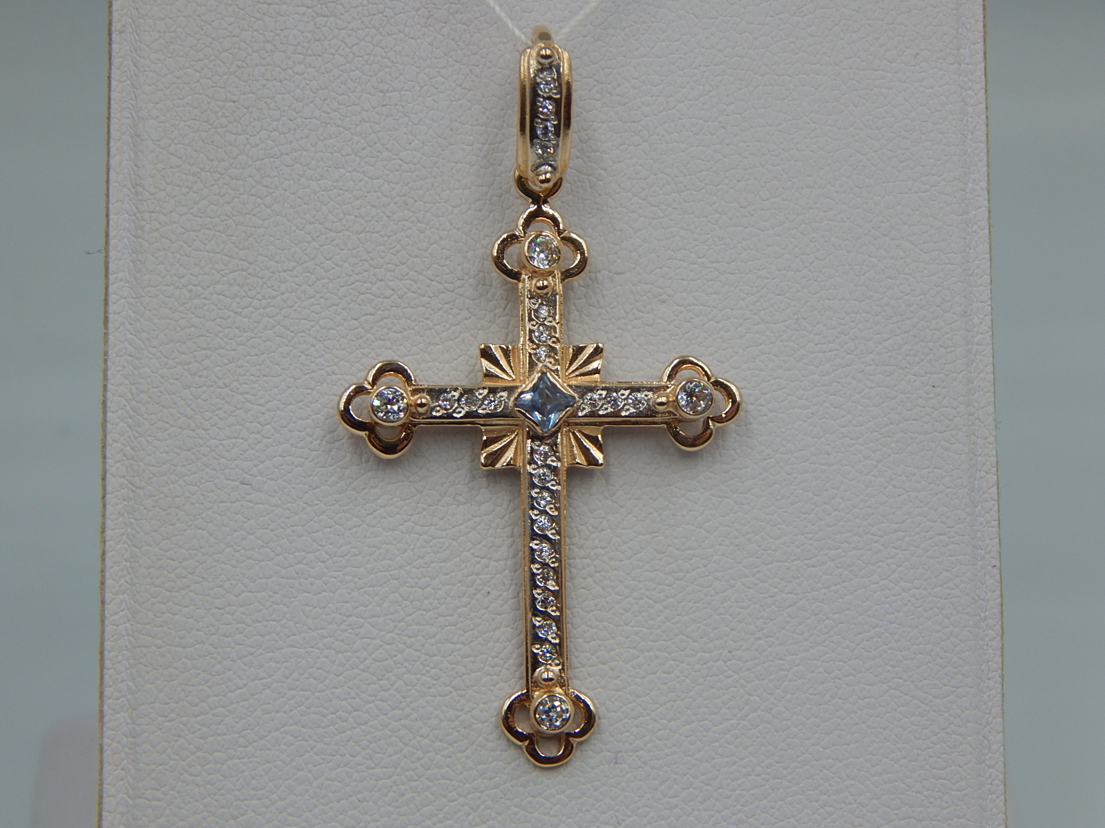 Підвіс-хрест з червоного та білого золота з цирконієм (33688141) 3