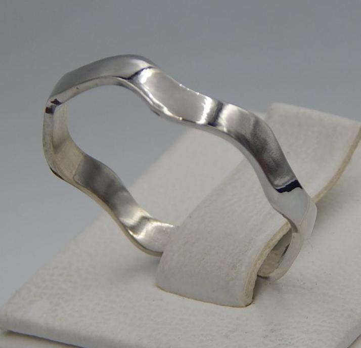 Серебряное кольцо (30514287) 0
