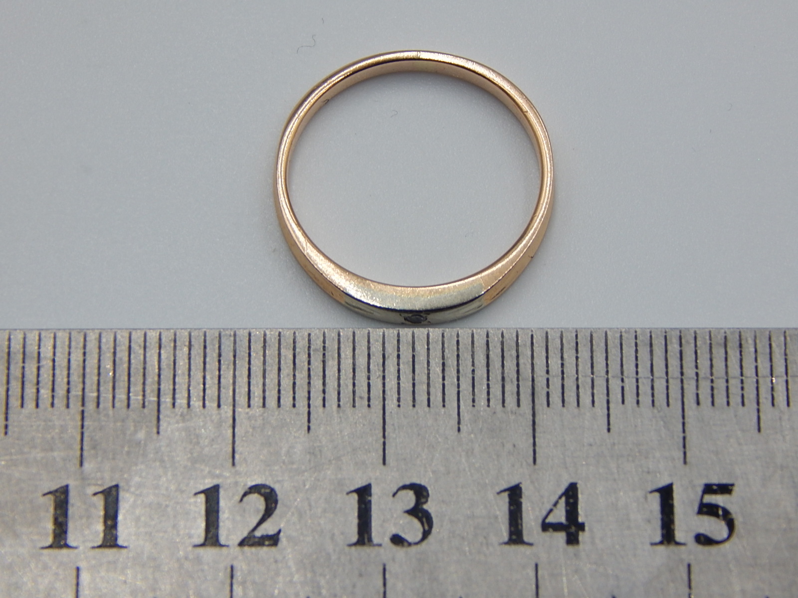Кольцо из красного и белого золота с цирконием (32939520)  6