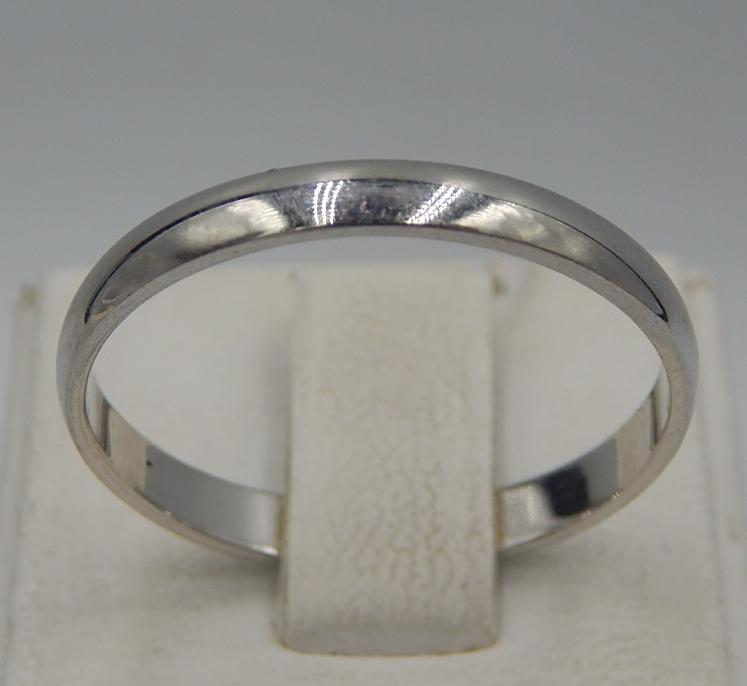 Обручальное кольцо из белого золота (29361096) 0