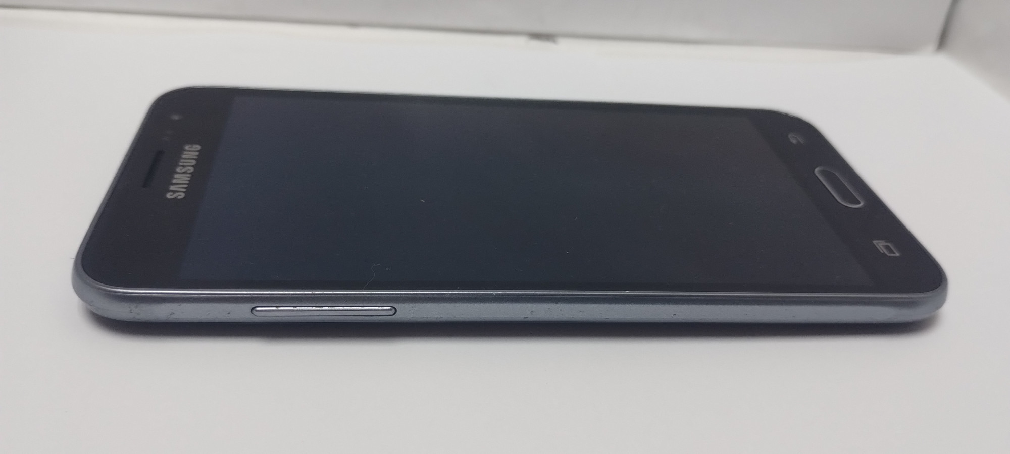Samsung Galaxy J3 2016 Black (SM-J320H) 1/8Gb 2