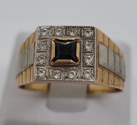 Перстень из красного и белого золота с ониксом и цирконием (33543301)  2