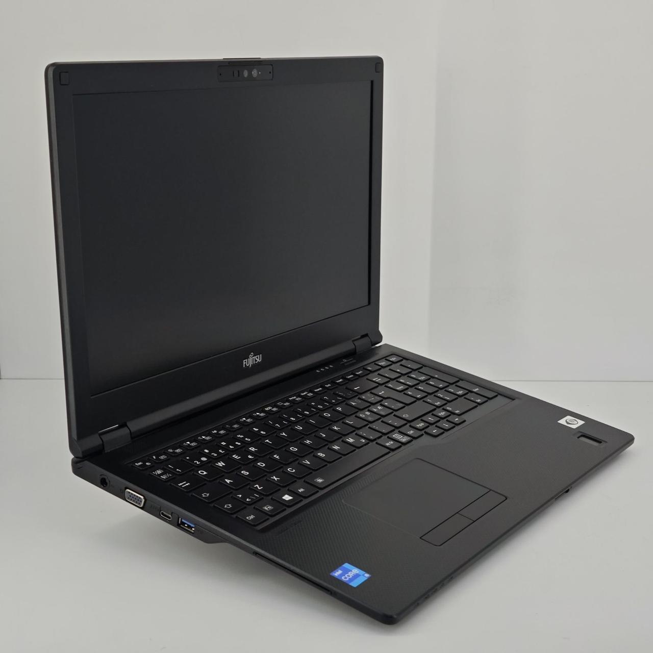 Ноутбук Fujitsu Lifebook E5511 (Intel Core i5-1135G7/16Gb/SSD500Gb) (33734041) 9