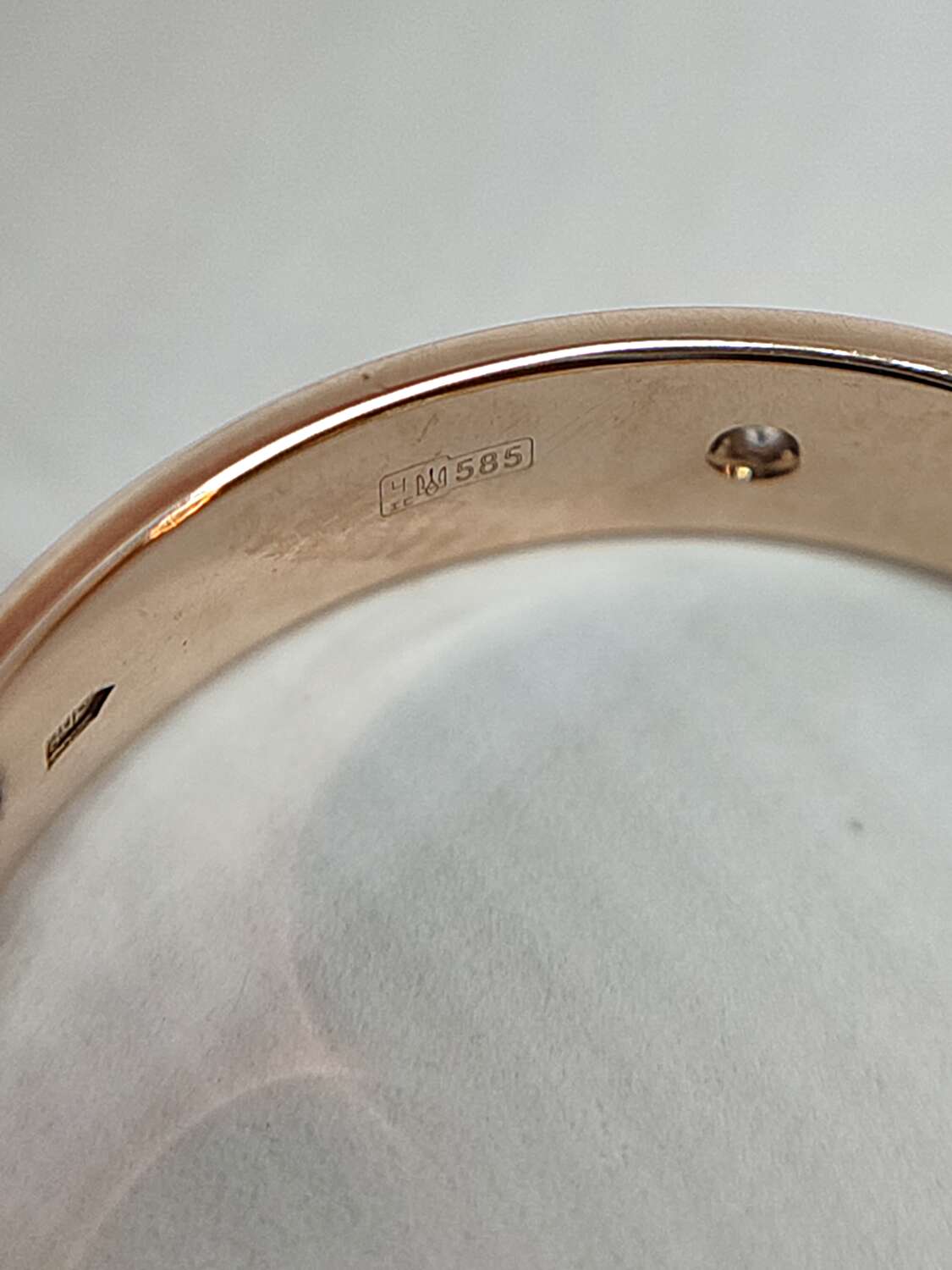Обручальное кольцо из красного золота с бриллиантом (-ми) (32091465) 6