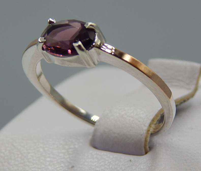 Серебряное кольцо с позолотой и цирконием (31764293) 0