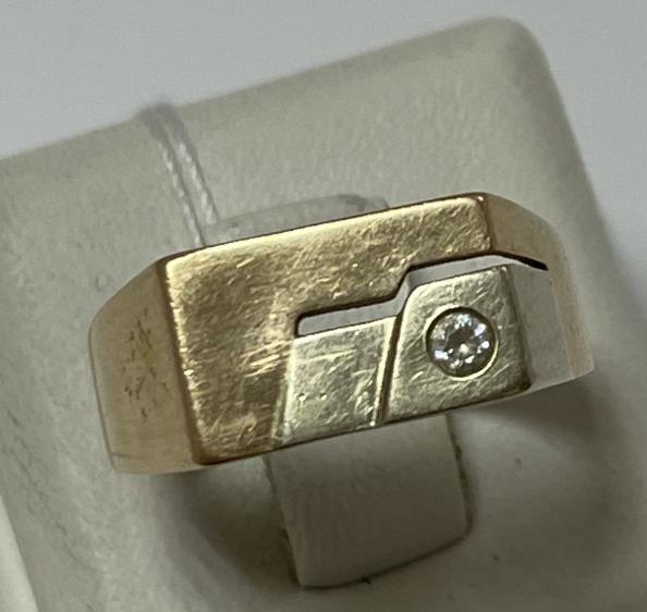 Перстень из красного и белого золота с цирконием (33250904) 1