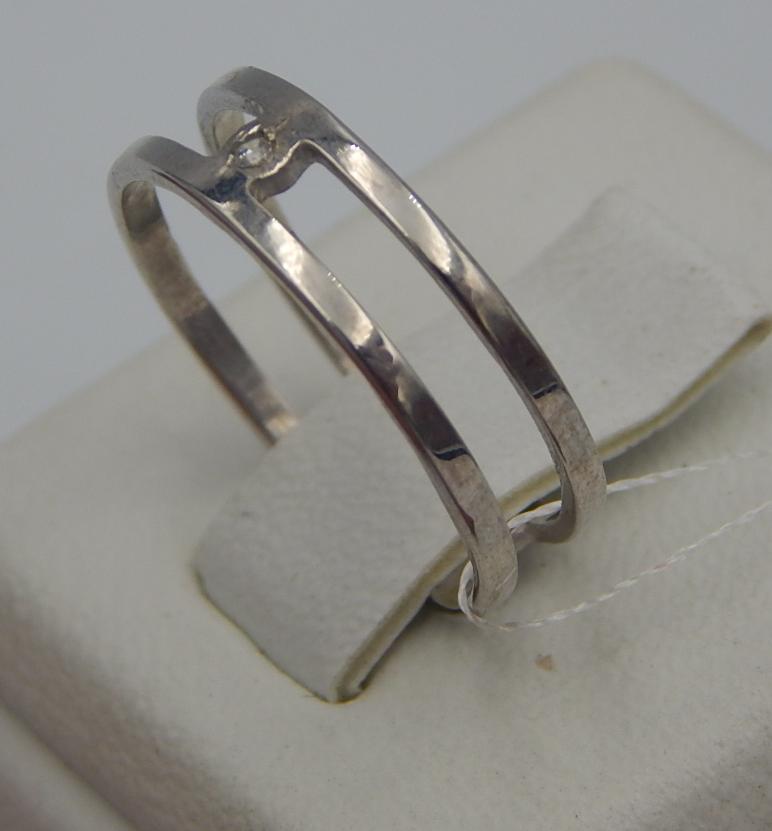 Серебряное кольцо с цирконием (30519376) 2