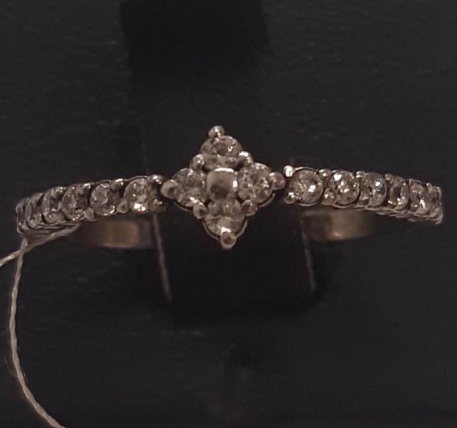 Серебряное кольцо с цирконием (28857077) 0