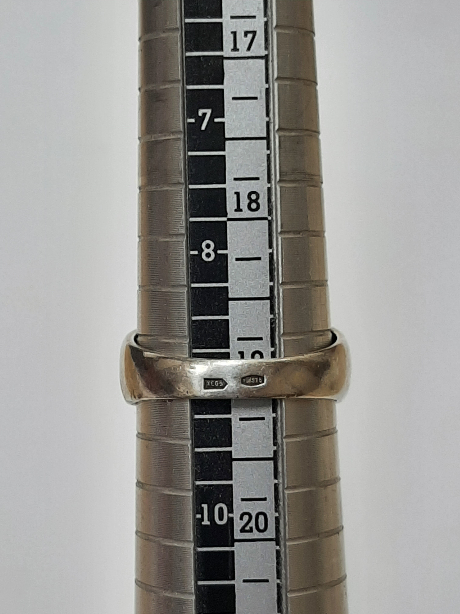 Серебряное кольцо с эмалью и цирконием (33608864) 2
