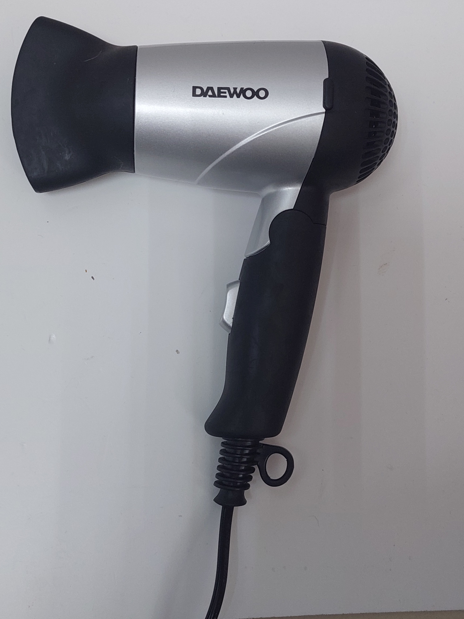Фен Daewoo DHD-5031T Travel Hair Dryer 0