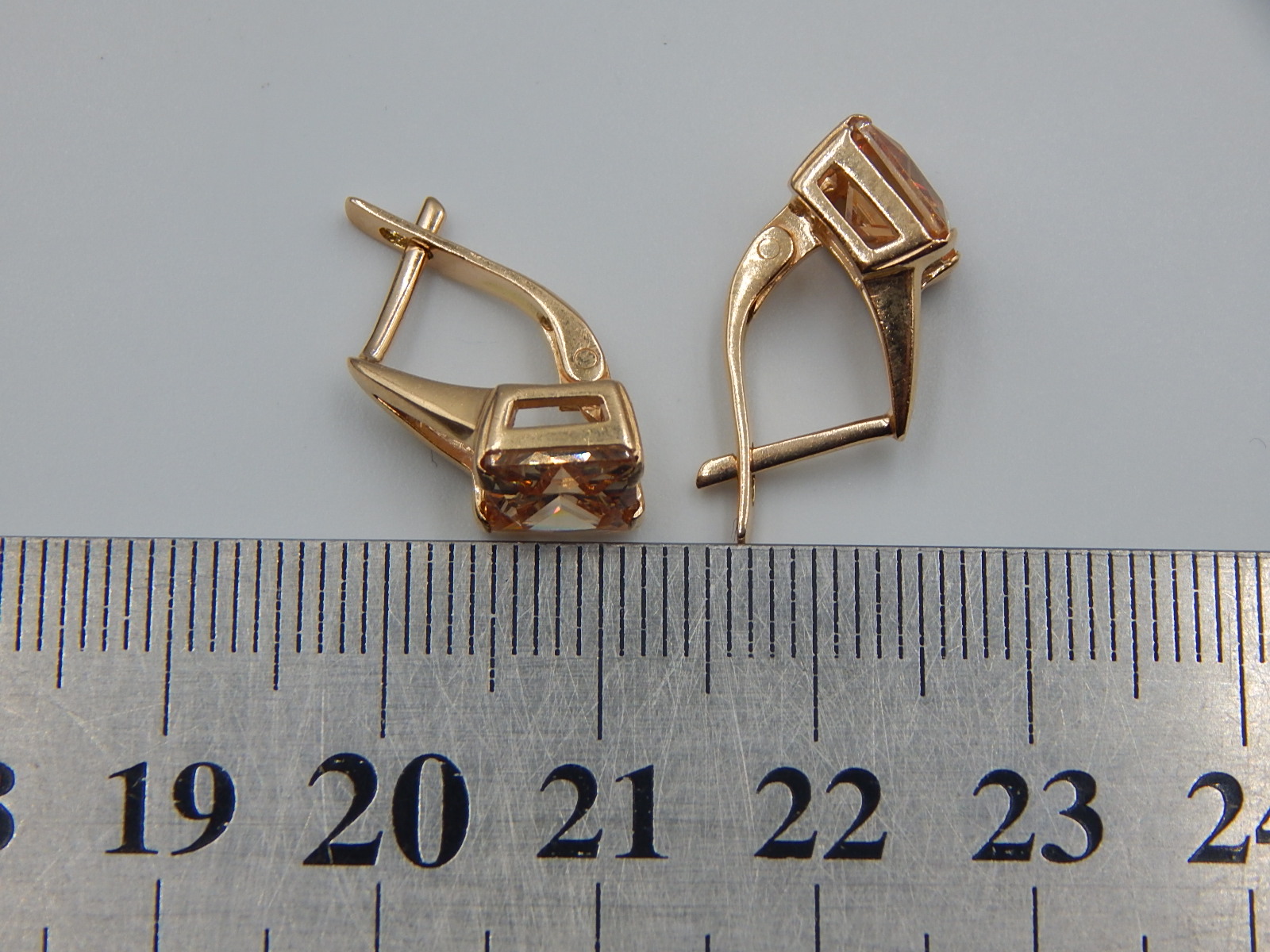 Сережки з червоного золота з цирконієм (33690880) 4