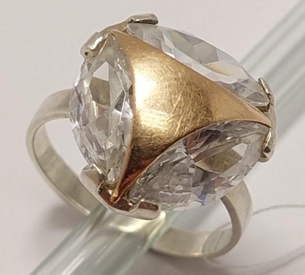 Серебряное кольцо с позолотой и цирконием (33697338) 0
