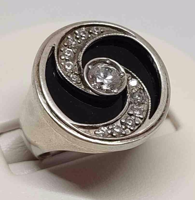 Серебряный перстень с эмалью и цирконием (28264421) 0