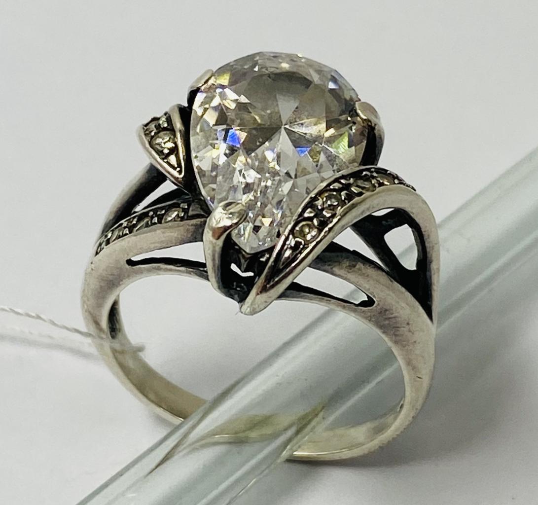 Серебряное кольцо с цирконием (33808755) 0