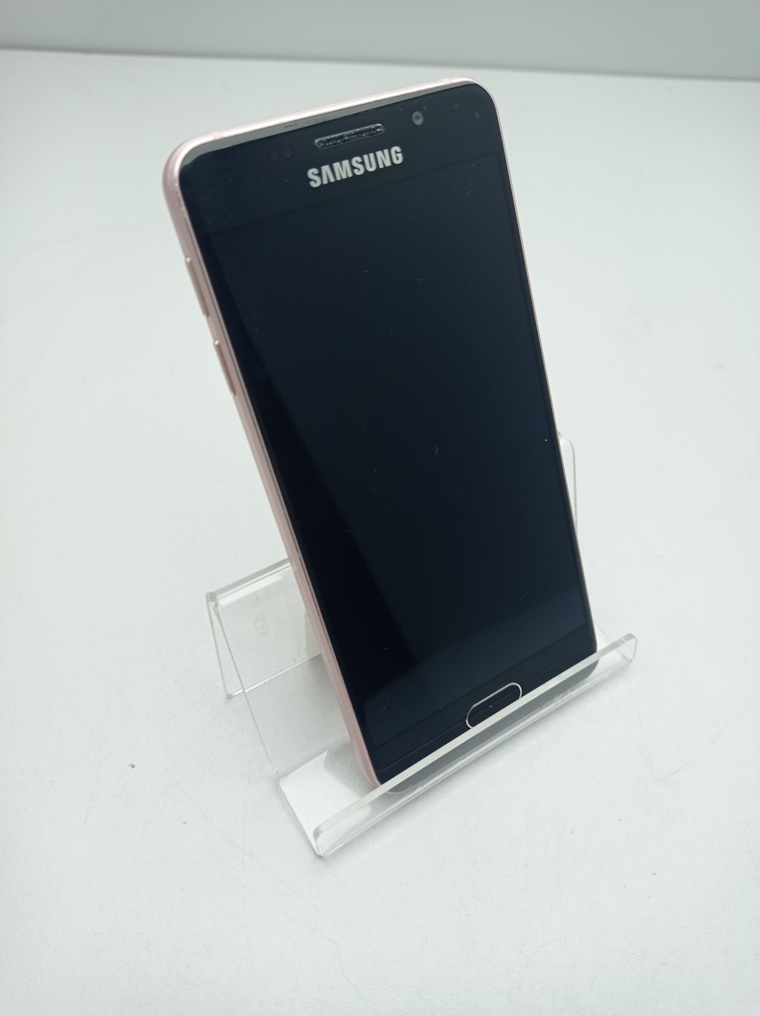 Samsung Galaxy A3 (SM-A310F) 2016 1/16Gb 7