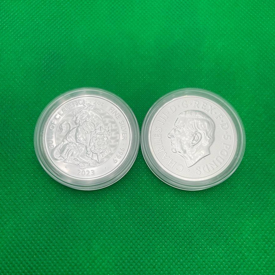 Срібна монета 2oz Бик Кларенса Королівські Звірі Тюдорів 5 фунтів 2023 Великобританія (31564124)  4