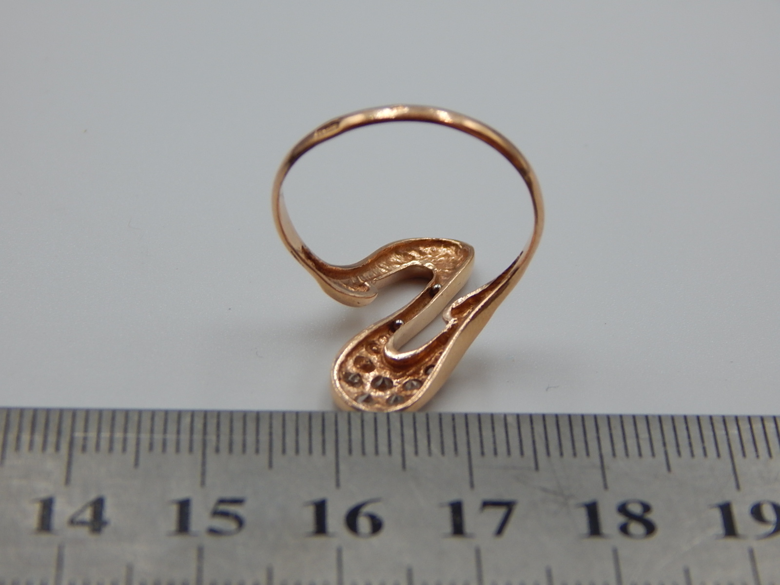 Кольцо из красного золота с цирконием (31386151) 4