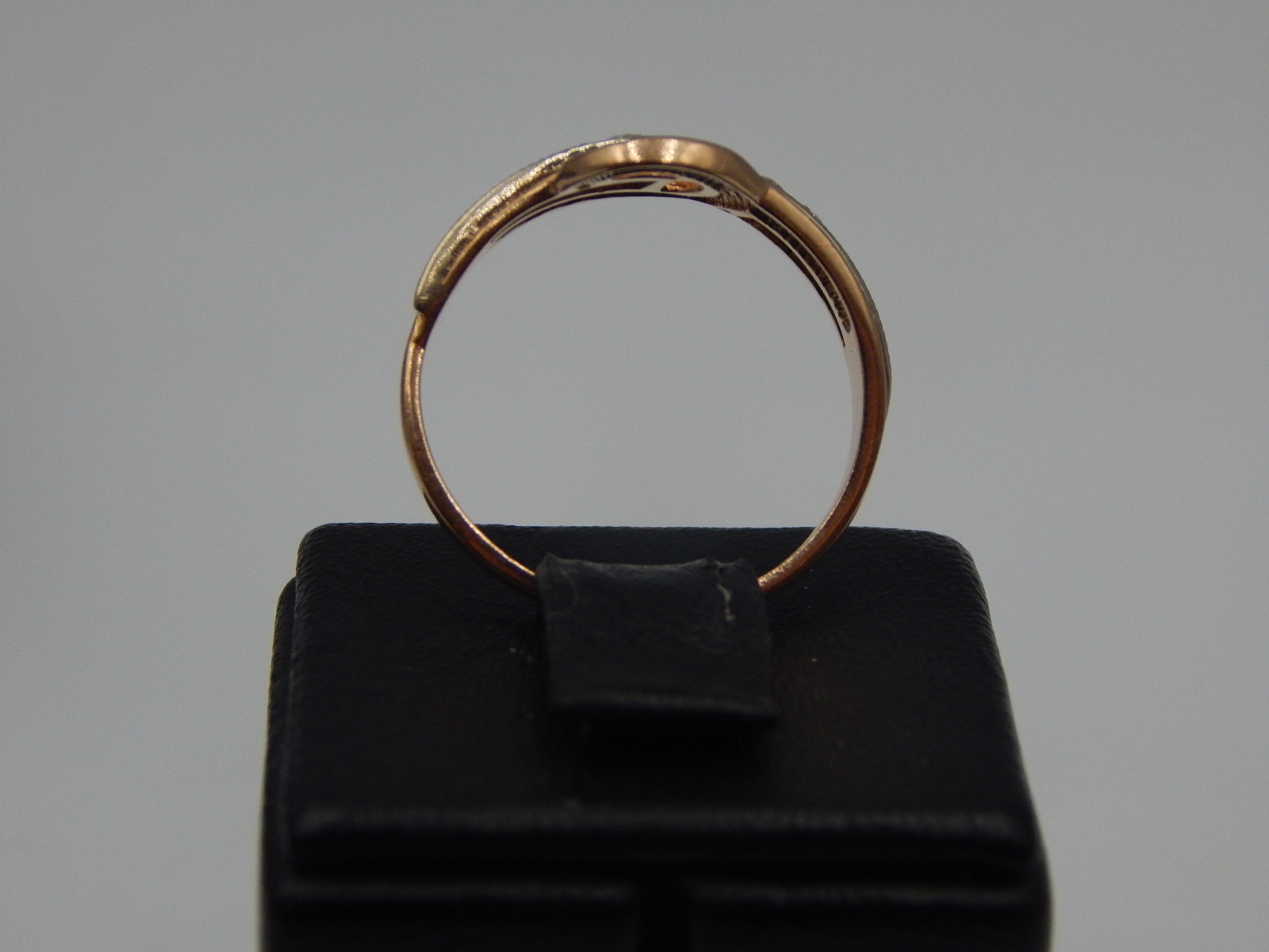 Кольцо из красного и белого золота с цирконием (31574824) 5