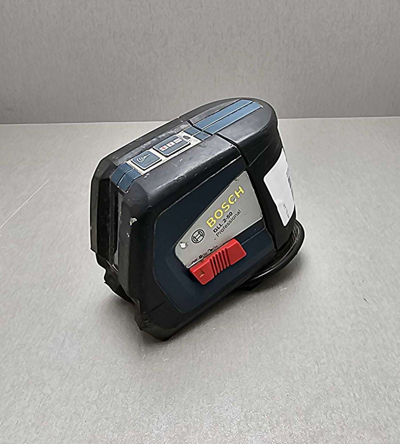 Лазерний нівелір Bosch GLL 2-50 Professional  15