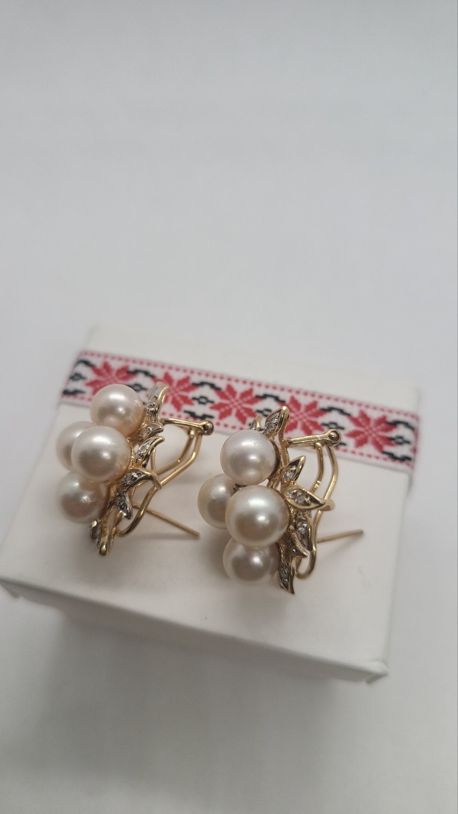 Сережки з жовтого та білого золота з перлами та діамантом (-ми) (31520235) 3