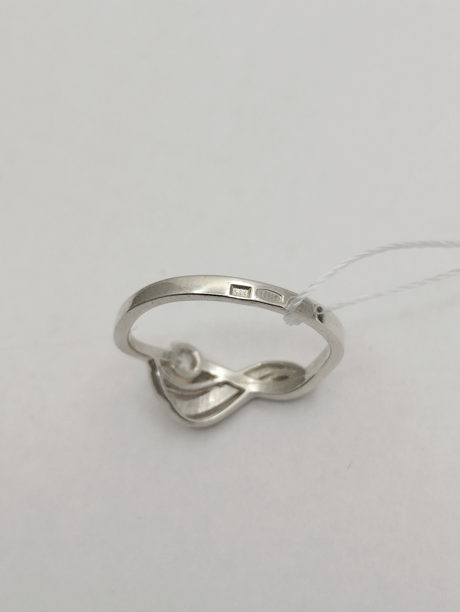 Серебряное кольцо с золотой вставкой и цирконием (33294658) 3
