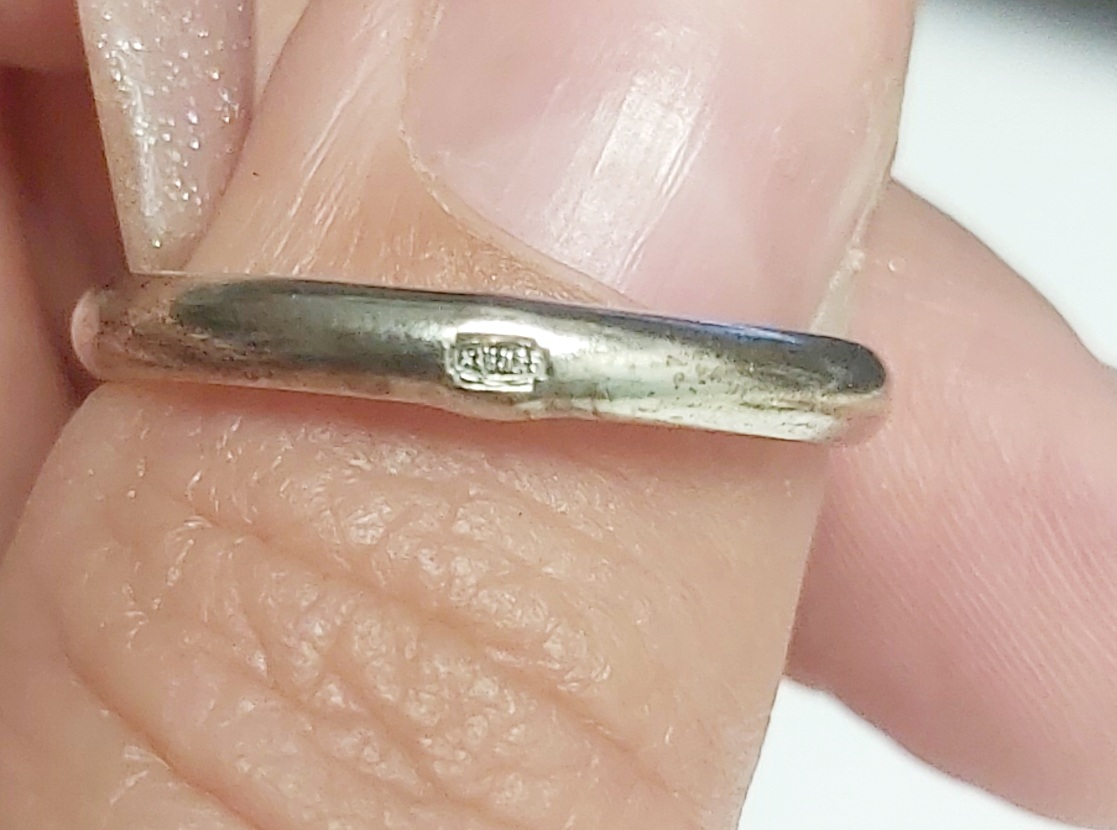 Серебряное кольцо с цирконием (30726441) 1