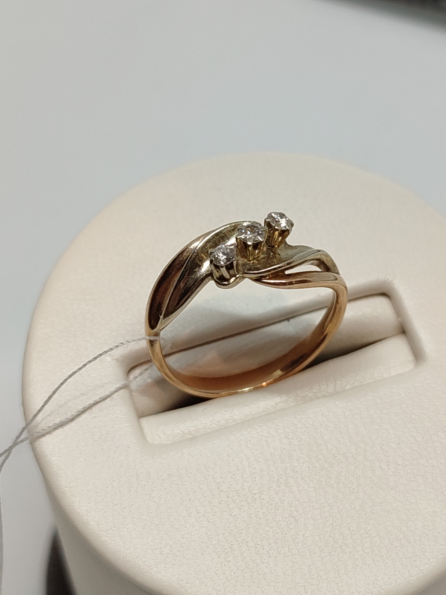 Кольцо из красного золота с бриллиантом (-ми) (27416599) 3