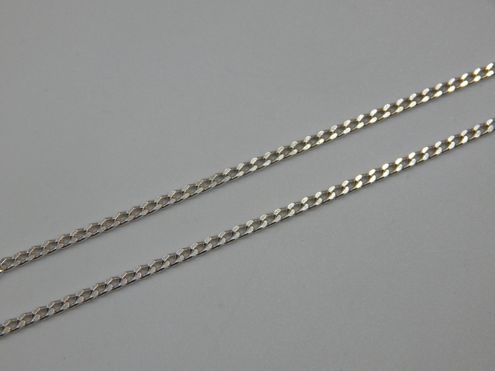 Серебряная цепь с плетением панцирное (32198133) 1