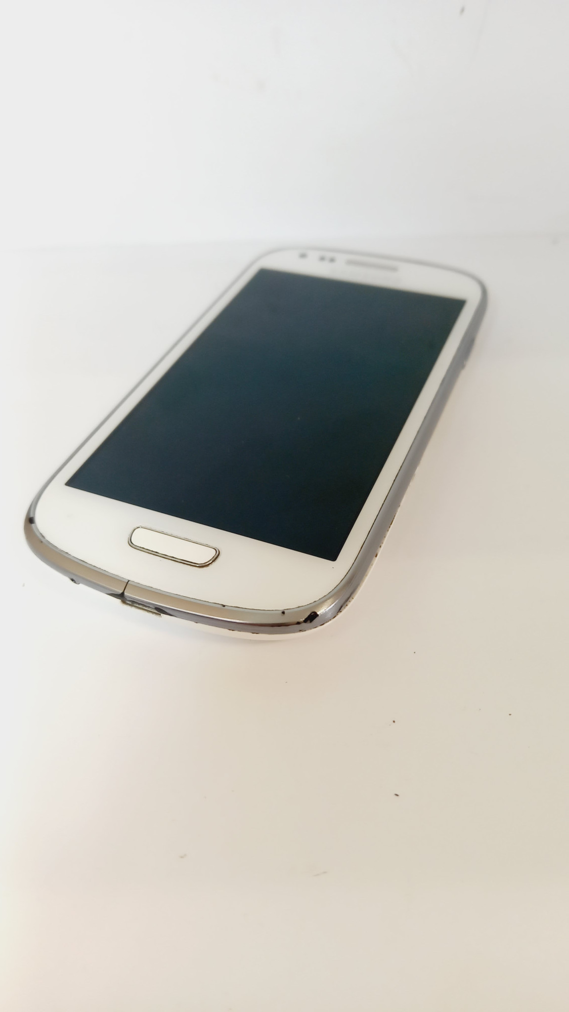 Samsung Galaxy S III mini (GT-I8190) 1/16Gb 4