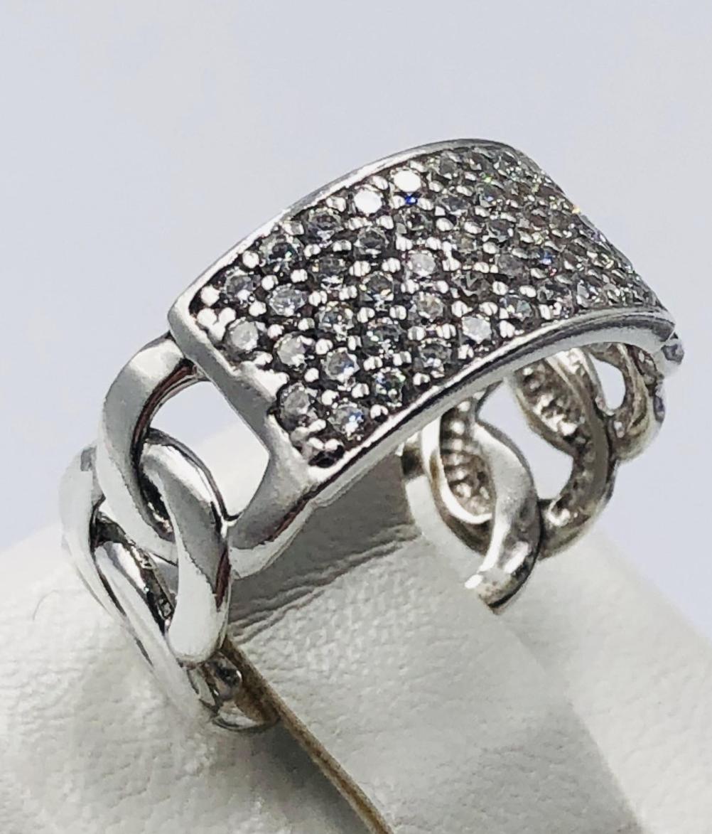 Серебряное кольцо с цирконием (33792604) 0