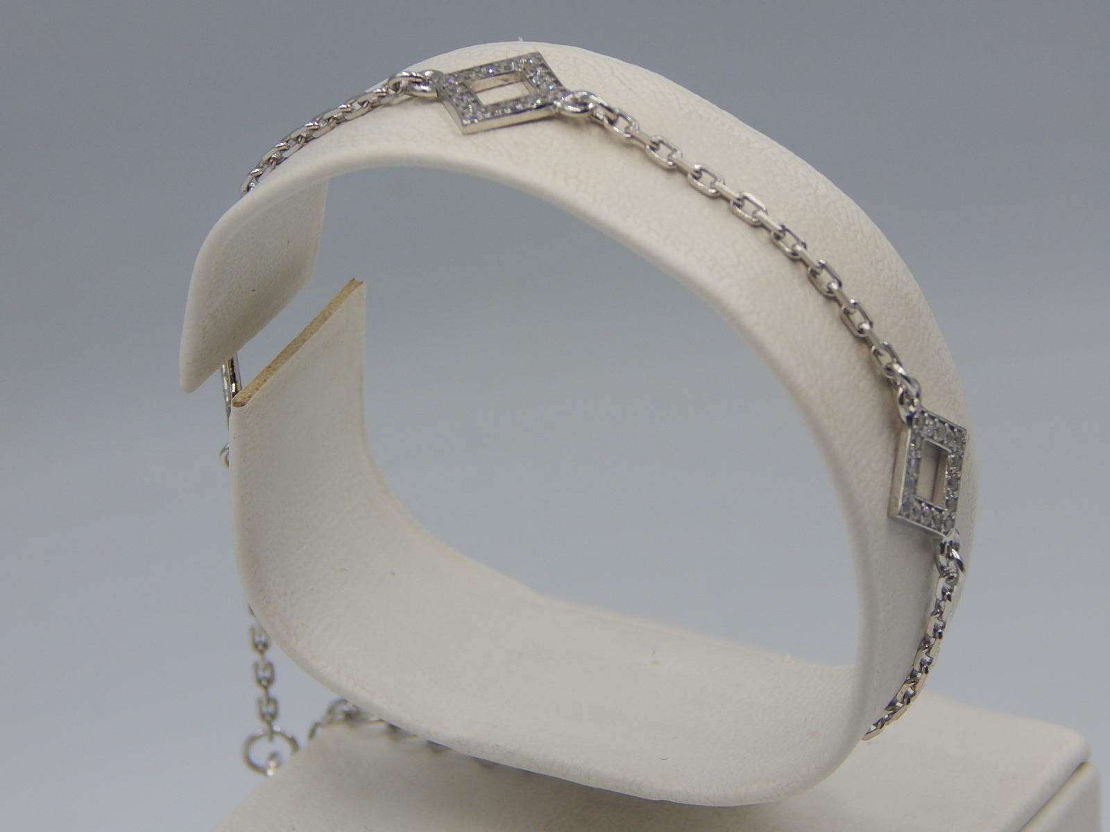 Срібний браслет із цирконієм (33366306) 1
