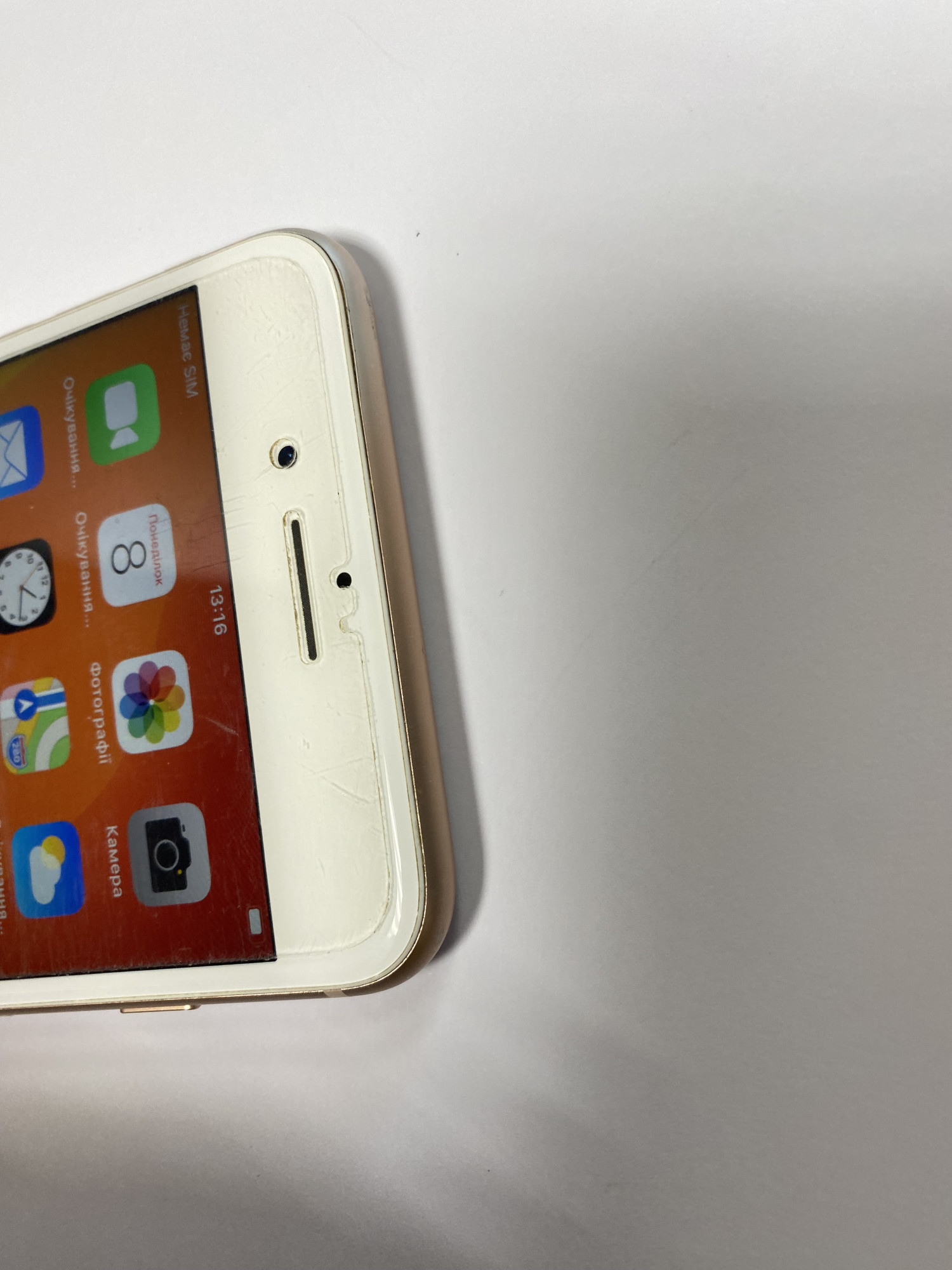 Apple iPhone 8 Plus 64Gb Gold (MQ8N2)  4