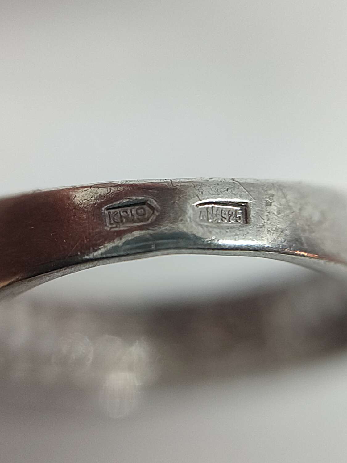 Серебряное кольцо с цирконием (33476231) 5