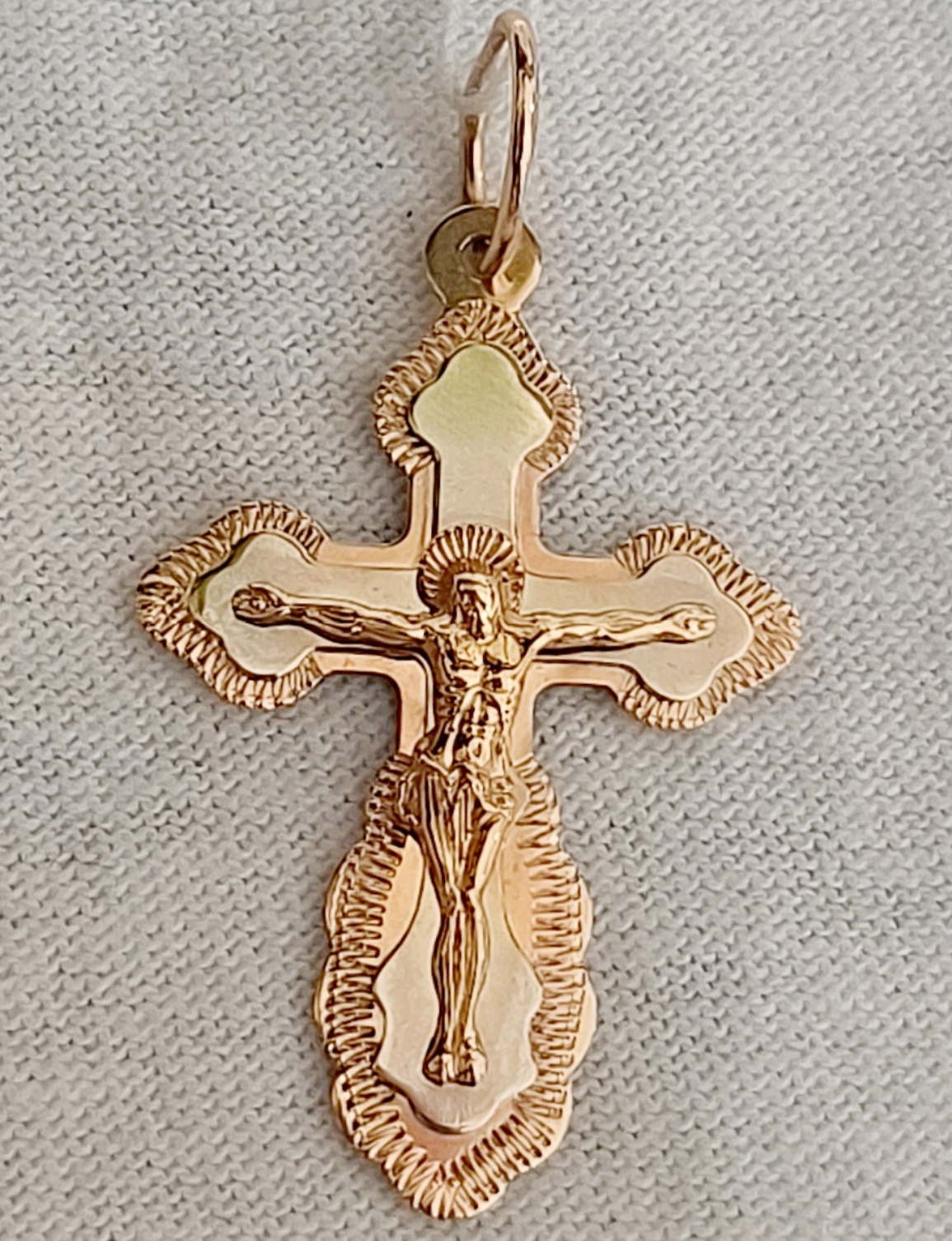 Підвіс-хрест з червоного та білого золота (33697498) 0