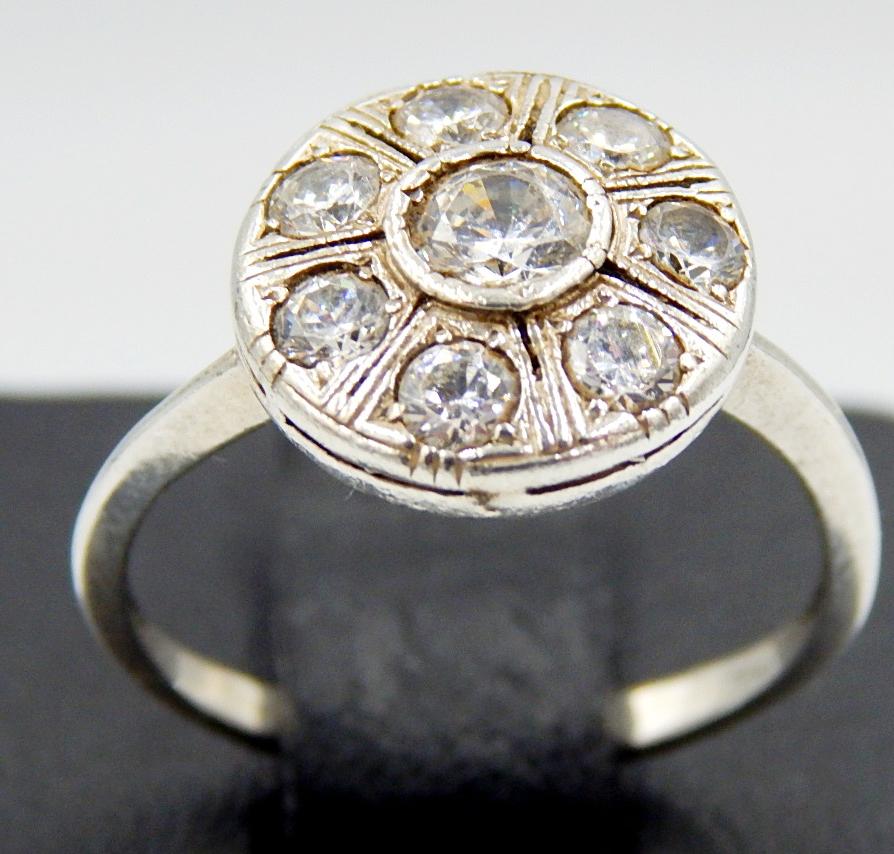 Серебряное кольцо с цирконием (32935958) 3