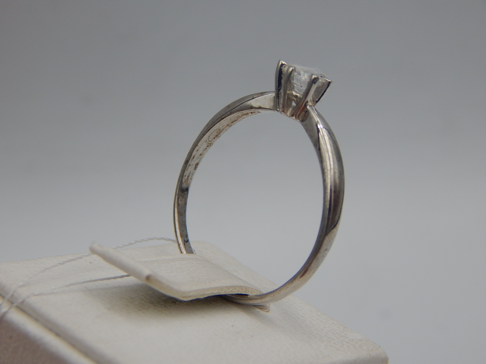 Серебряное кольцо с цирконием (31986994) 3