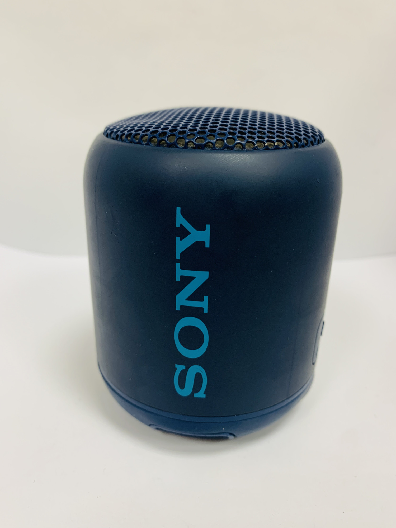 Портативна колонка Sony SRS-XB12 0