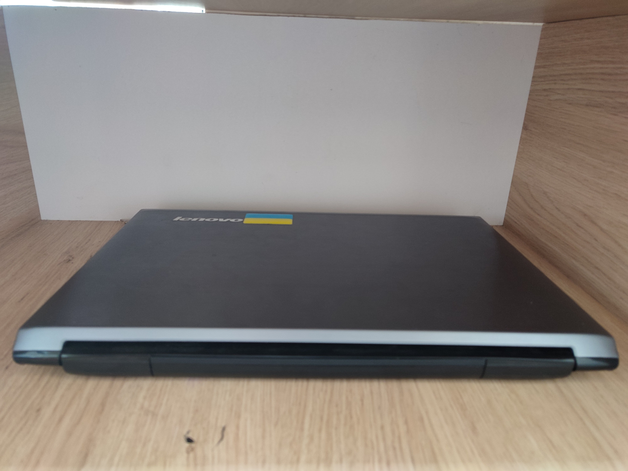 Ноутбук Lenovo IdeaPad V570 59-069317 (Intel Core i3-2310M/8Gb/SSD250Gb) (33735396) 2