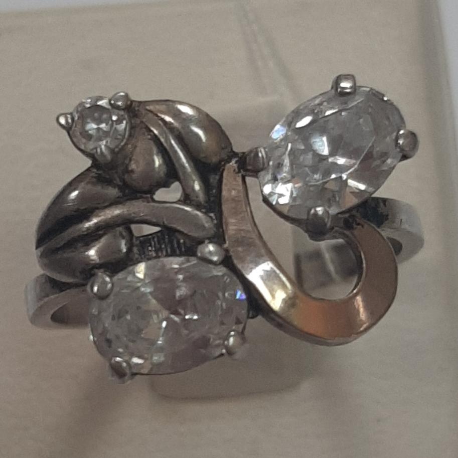 Серебряное кольцо с позолотой и цирконием (33339851) 0