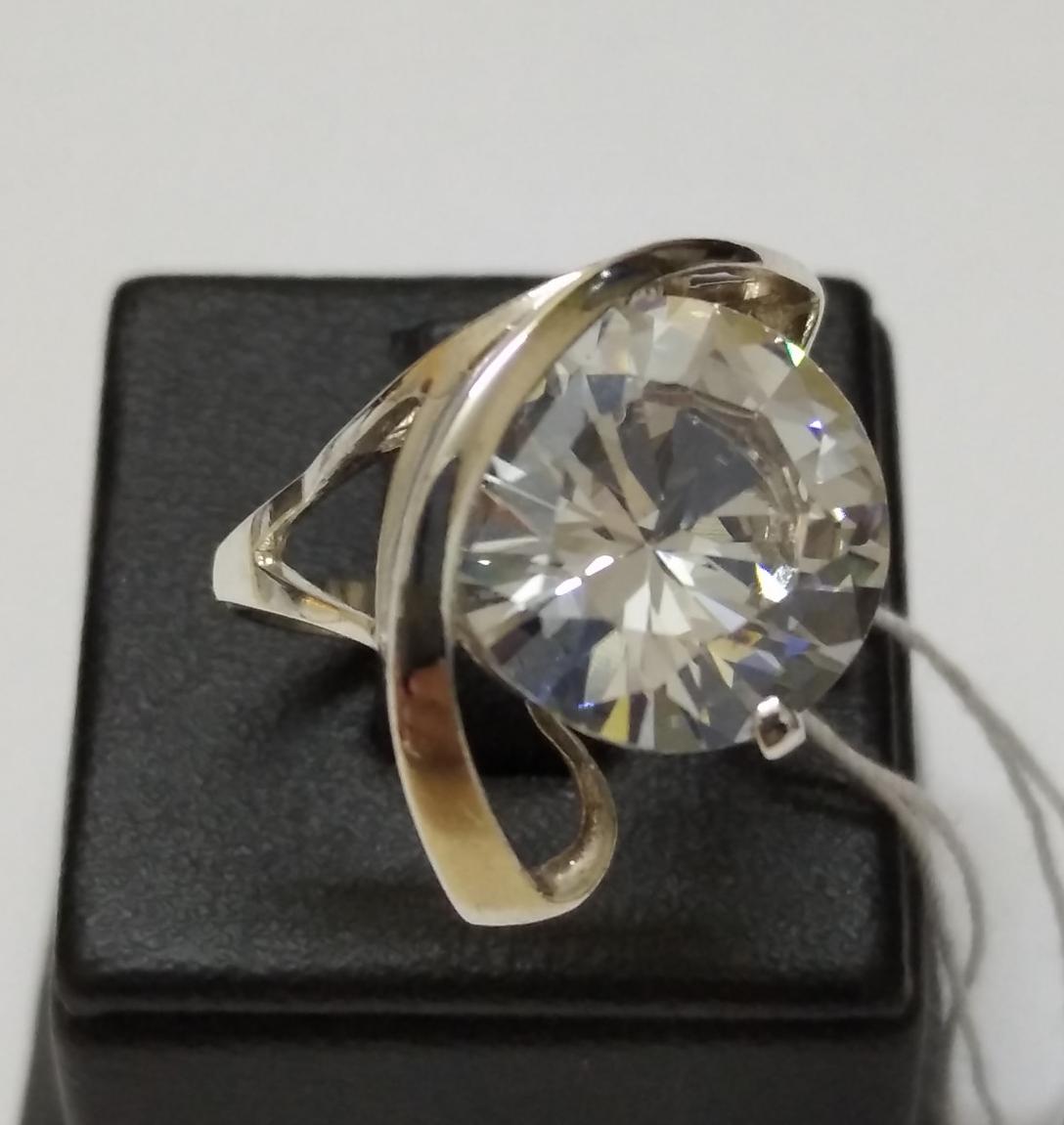 Серебряное кольцо с цирконием (17032333) 0