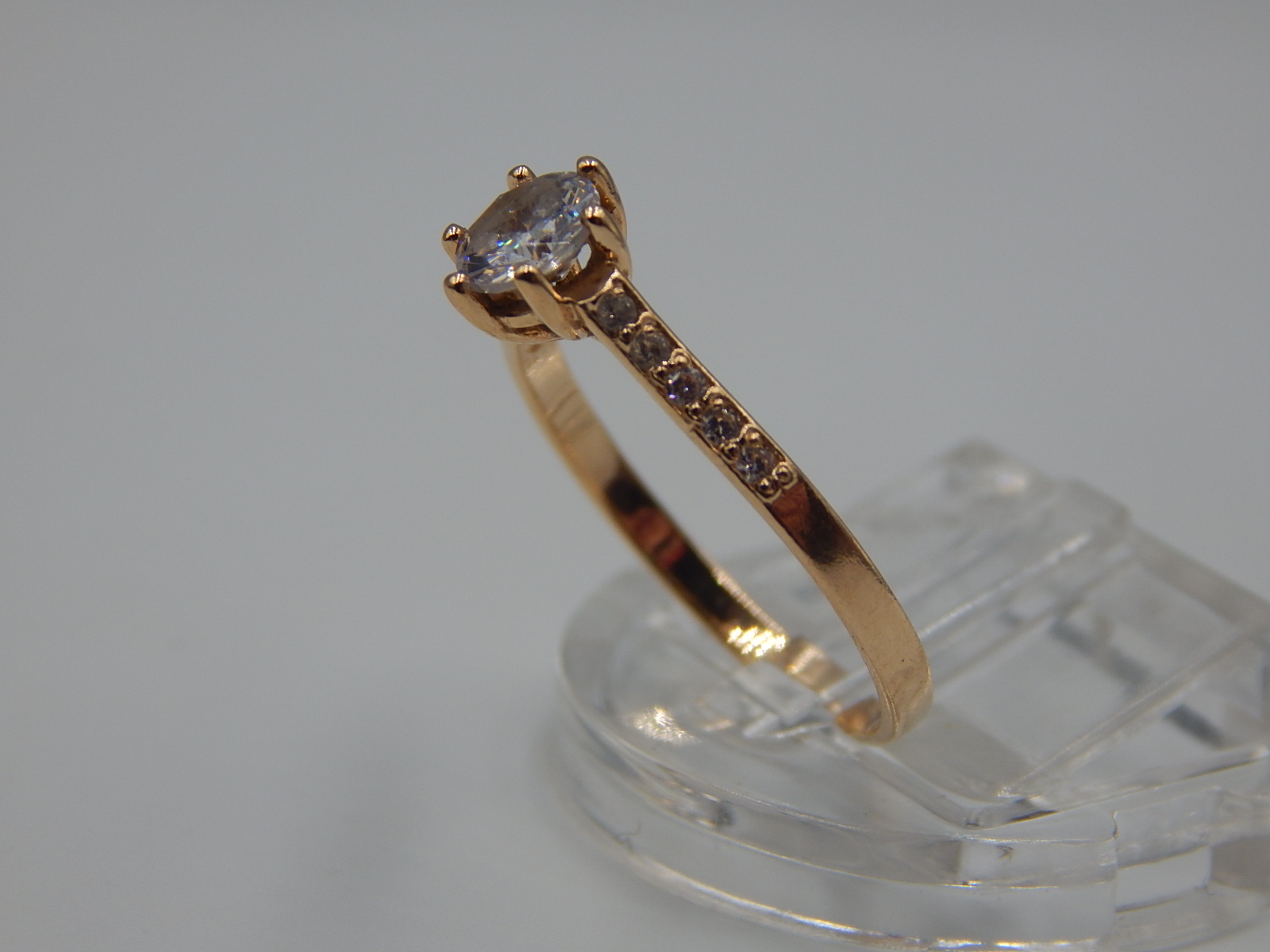 Кольцо из красного золота с цирконием (33720971) 1